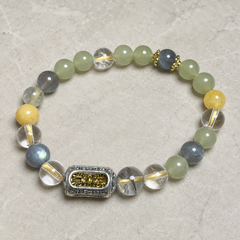 Meadow Signal finished crystal bracelet design detail 2 thumbnail