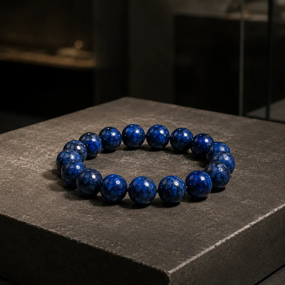 Lapis Lazuli single-stone bracelet material study